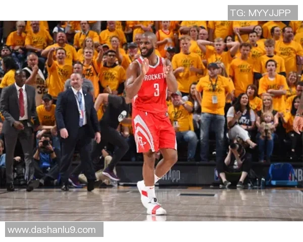 火箭外线火力全开，轻松击败骑士